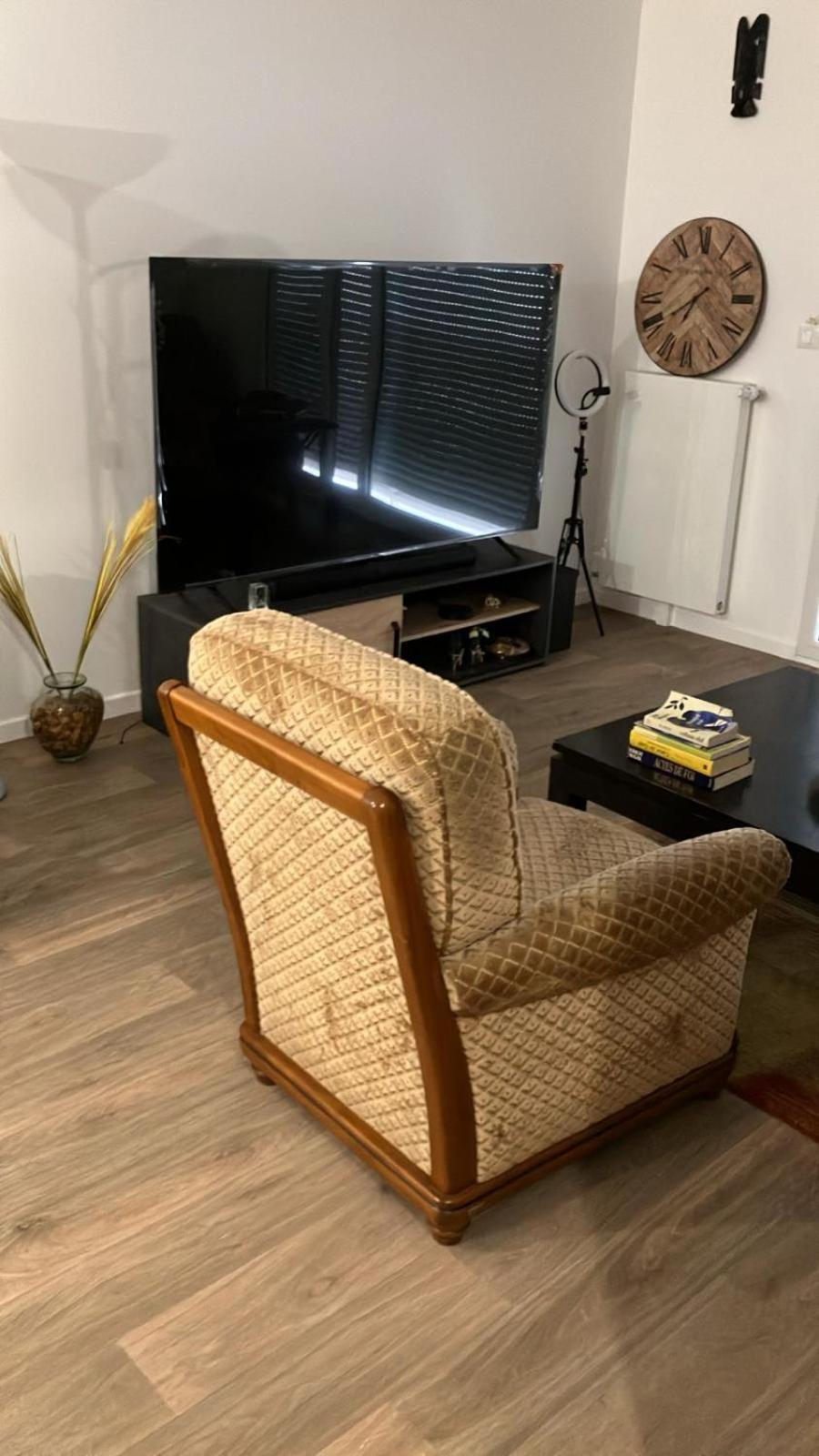 Bel Appartement Disponible Conflans-Sainte-Honorine Esterno foto